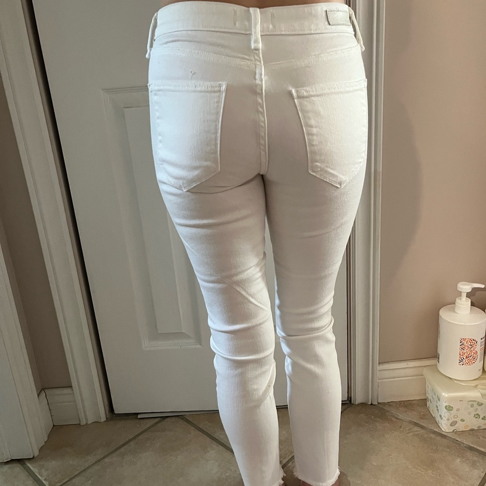 Abercrombie & Fitch Women's white Skinny Jeans